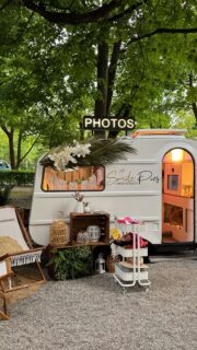 💍 ♥️ Was für ein wunderschöner Tag!Unsere Camper Fotobox durfte die Hochzeit von Alexandra & Moritz in München @bambergerhaus begleiten und für viele lustige, emotionale und unvergessliche Erinnerungen sorgen. 📸Wir wünschen euch alles Gute für eure gemeinsame Zukunft! 🥂#photobooth #fotoboxmieten #bridetobe #hochzeit #münchenevents